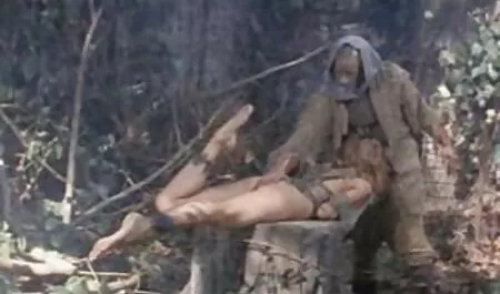 Sexy Vergine in video gay spagnoli BDSM