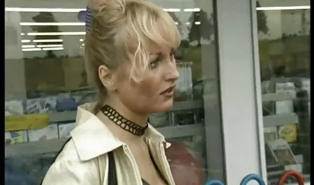 Tracy tira video porno gay amatoriali italiani fuori dalla scatola un'altra versione ghiacciata... (2013)