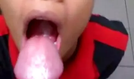 Insex-202's Trainning (tempo di gioco con Donna) video porno gay giovani italiani