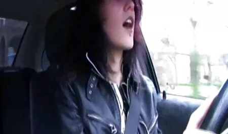 Innocente ragazza della porta accanto gay hard italiani