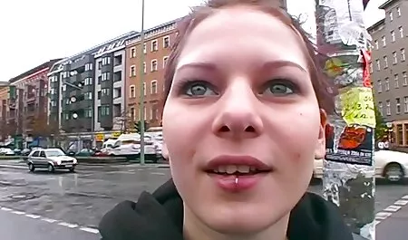 Sexy Courtney Taylor con enormi seni video gay italiani porno legato alla macchina per il cazzo